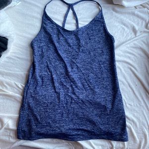 nike workout tank top